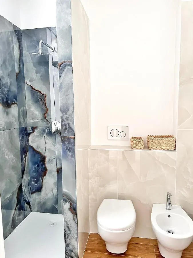 Finella Charming Rooms Bari