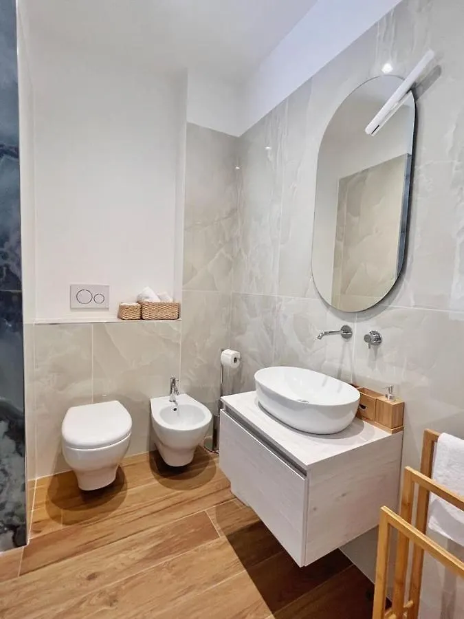 Finella Charming Rooms Bari Affittacamere